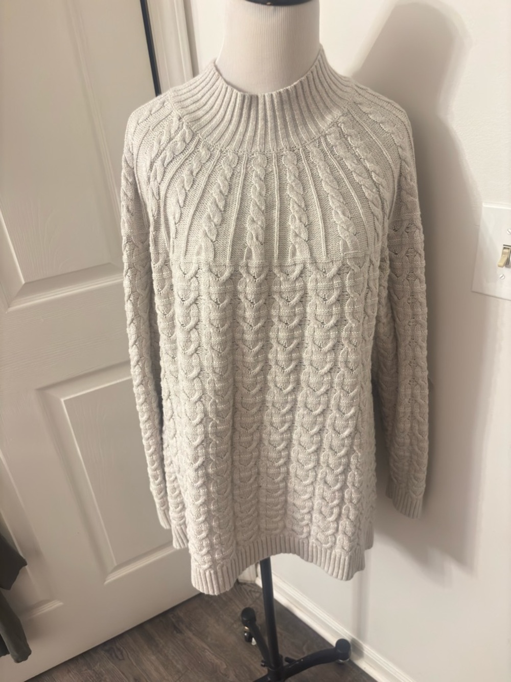 NorthStyle Cable Knit Turtleneck Sweater